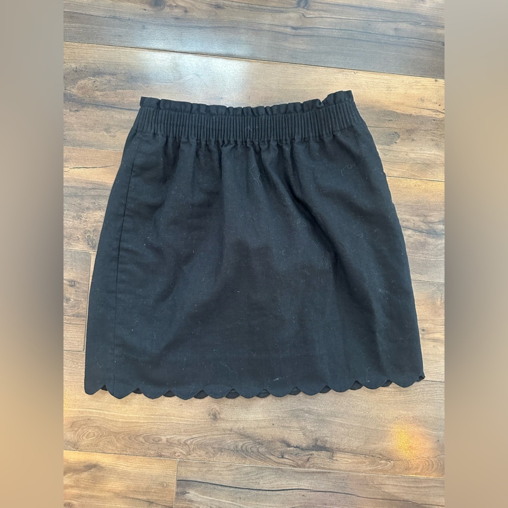 J.Crew Black Scalloped Mini Skirt Elastic Waist Classic Chic Size 0